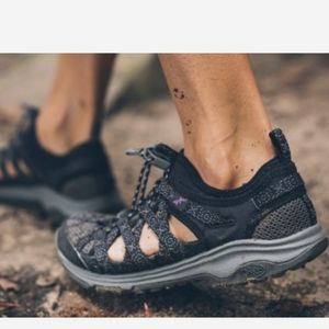 chaco outcross evo 1